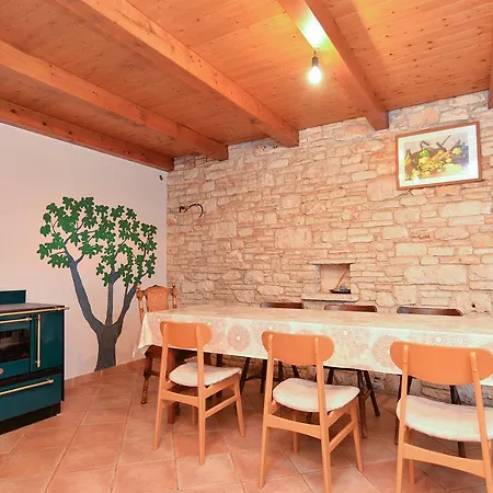 Apartment Josip 1659 *