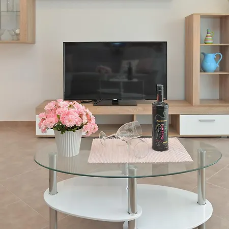 Apartment Josip 1659 Muntić